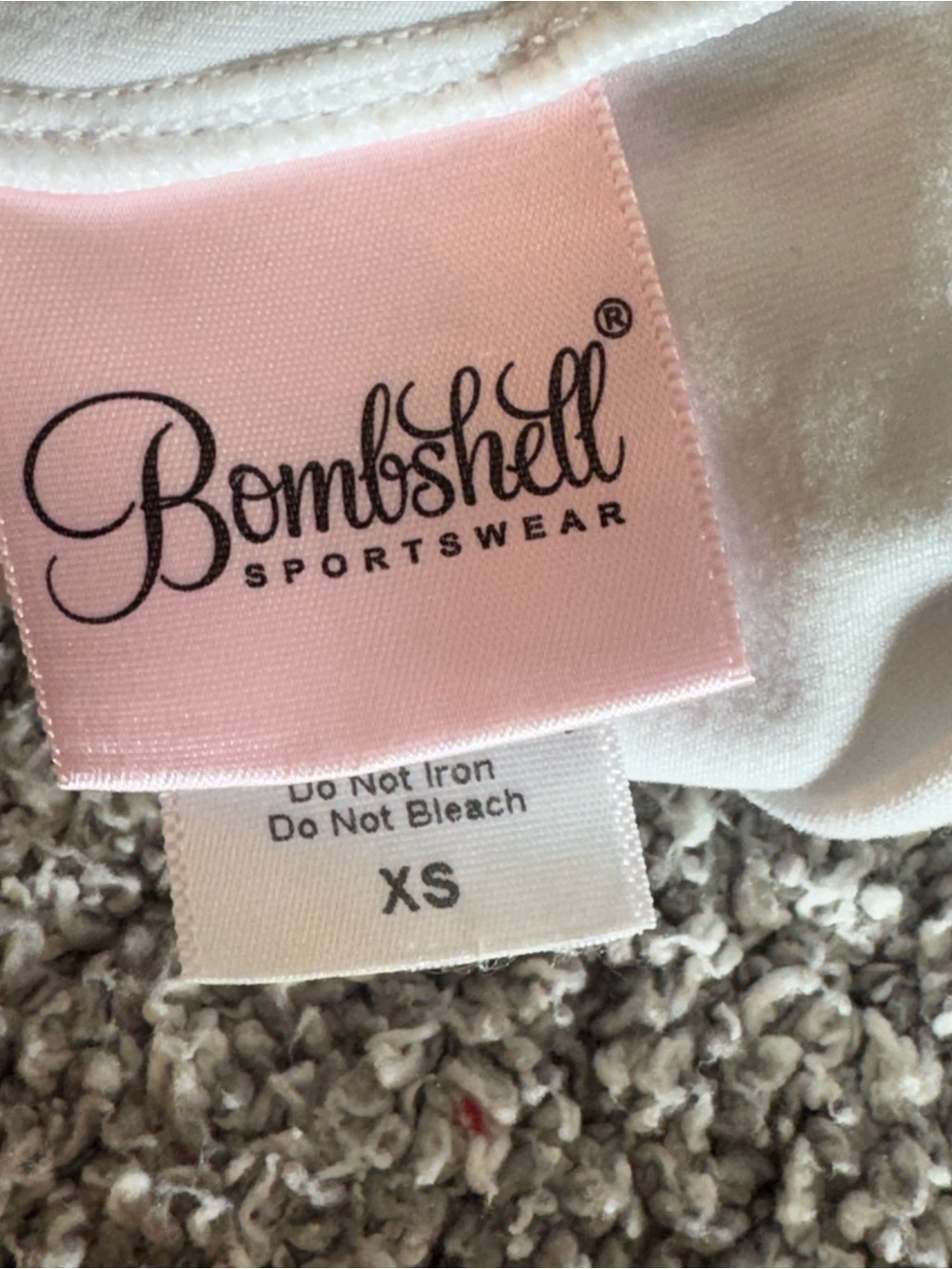 Bombshell Sportswear Top womens size XS White Crop Tee with Black Script Logo - Picture 5 of 8